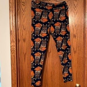 LuLaRoe Mosaic Fox Owl Cat Blue  Major Unicorn Tall and Curvy Leggings Major
